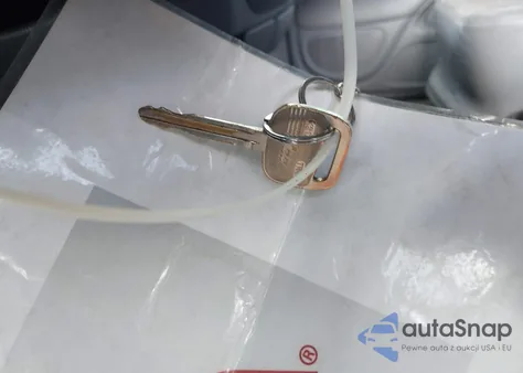 2001 Toyota Tundra Sr5 V8 z USA, uszkodzony, nr VIN 5TBBT44191S142431